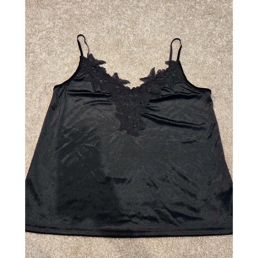Listicle Black velour camisole with floral lace V-neckline, size small